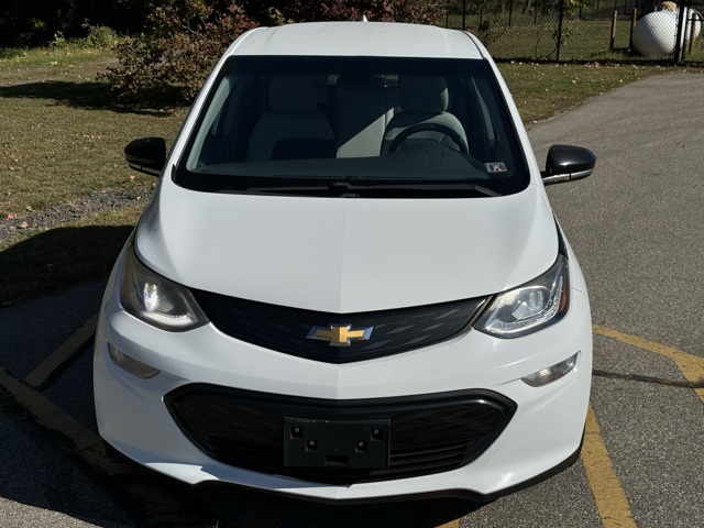 2018 Chevrolet Bolt EV photo 2