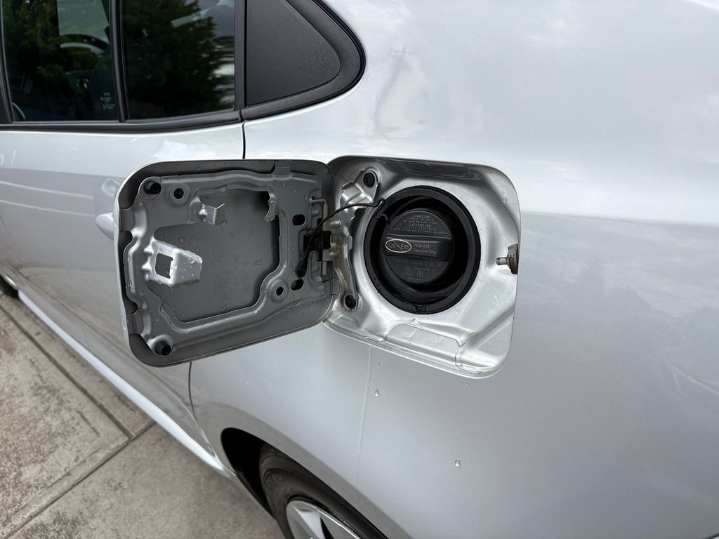 2022 Toyota Corolla LE photo 30