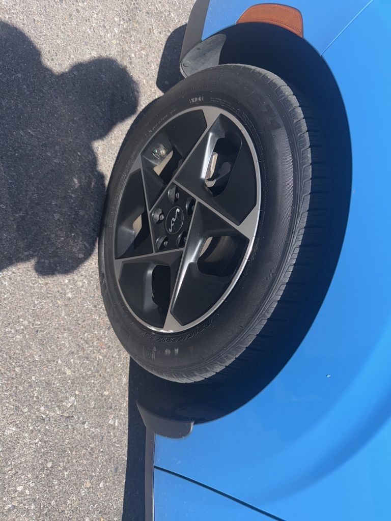 2023 Kia Soul EX photo 9