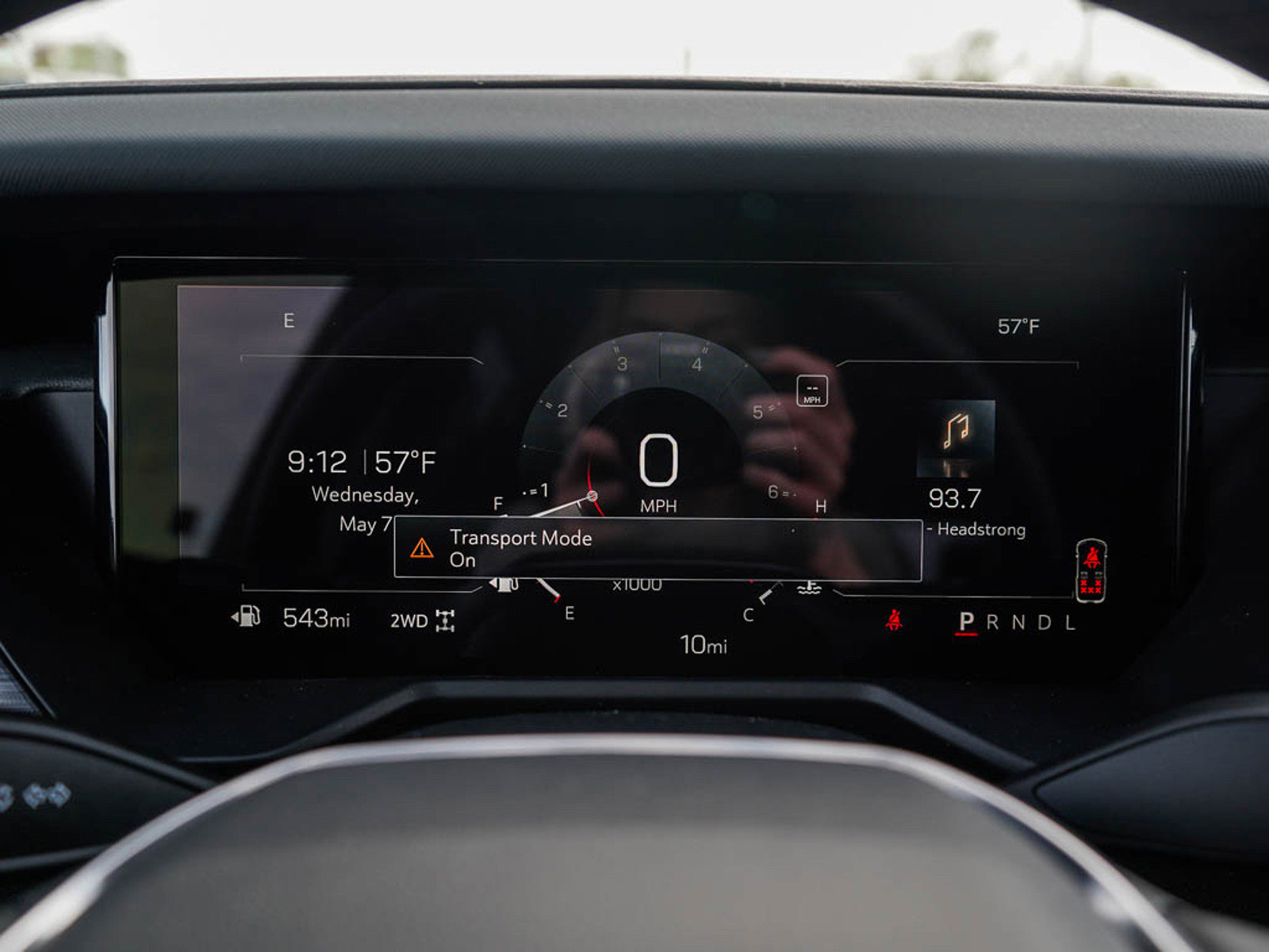 2025 Gmc Acadia AT4 photo 23