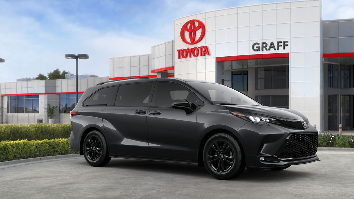 2025 Toyota Sienna XSE photo 14