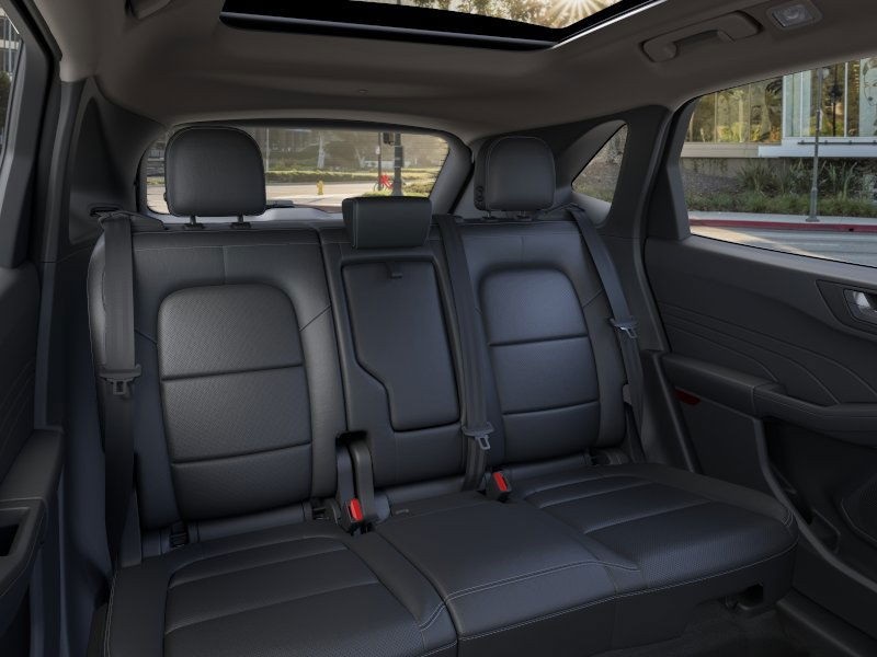 2022 Ford Escape Titanium photo 10