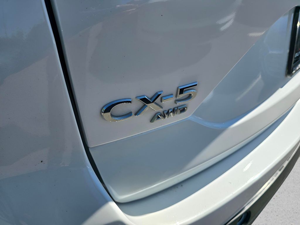 2022 Mazda CX-5 2.5 S Preferred photo 10