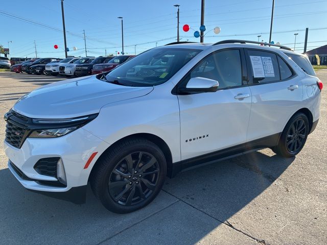 2024 Chevrolet Equinox RS photo 3