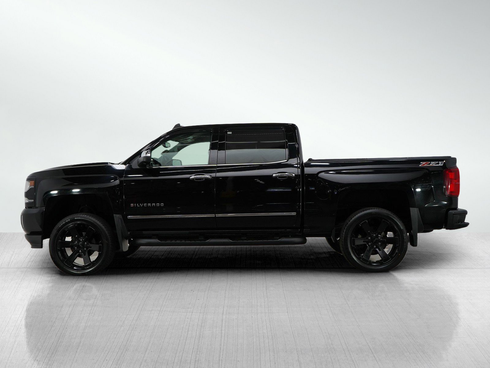 Used 2016 Chevrolet Silverado 1500 LTZ with VIN 3GCUKSEC7GG133645 for sale in Burnsville, Minnesota