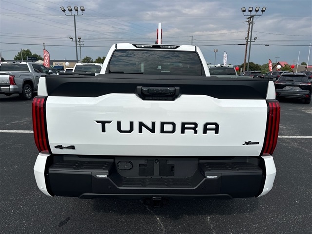 2026 Toyota Tundra SR5 CrewMax photo 4