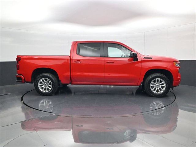 2023 Chevrolet Silverado 1500 RST photo 3