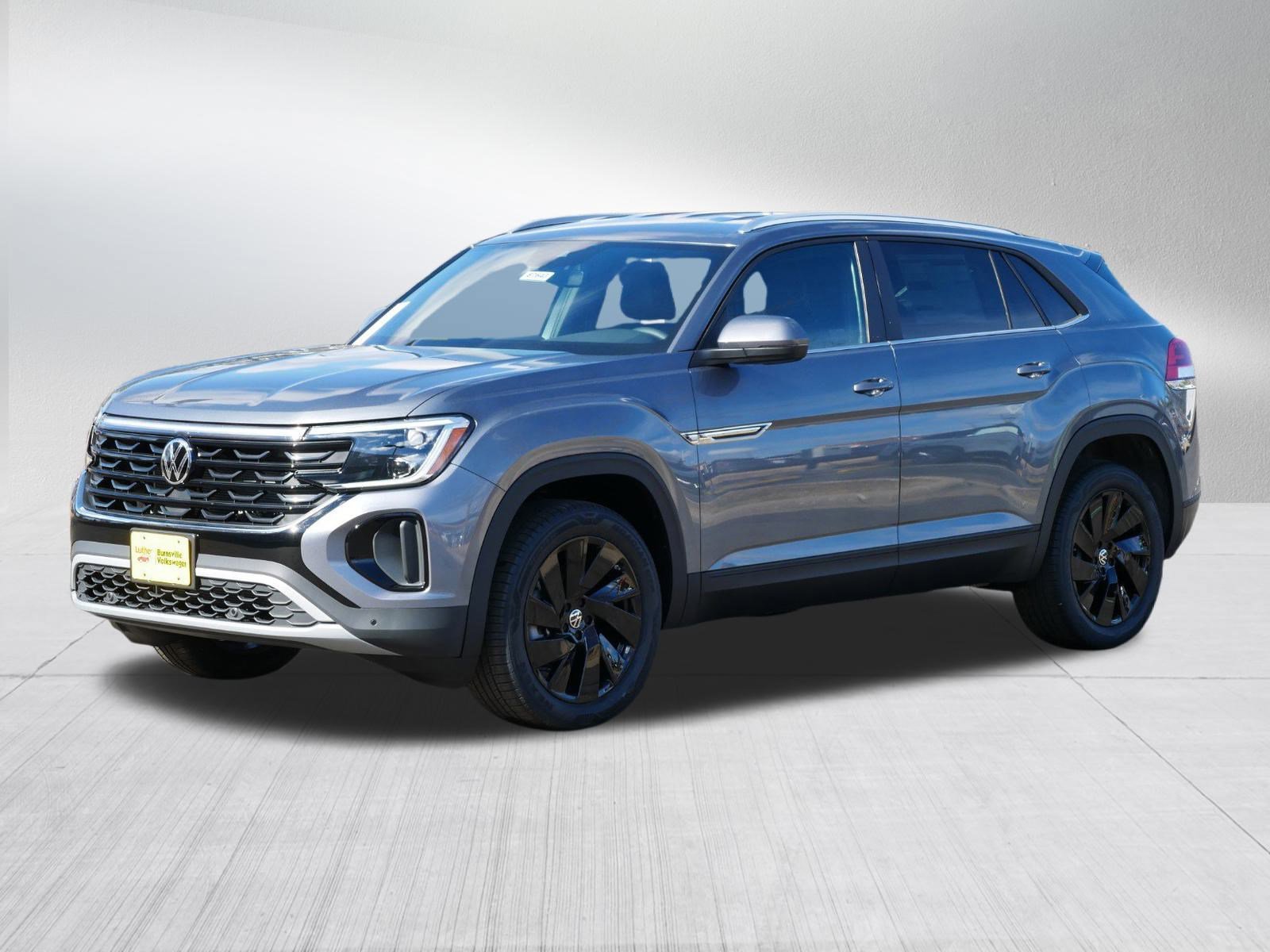 2025 Volkswagen Atlas Cross Sport SE Technology photo 2
