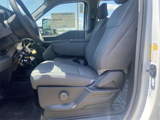 2025 Ford F-350 photo 11