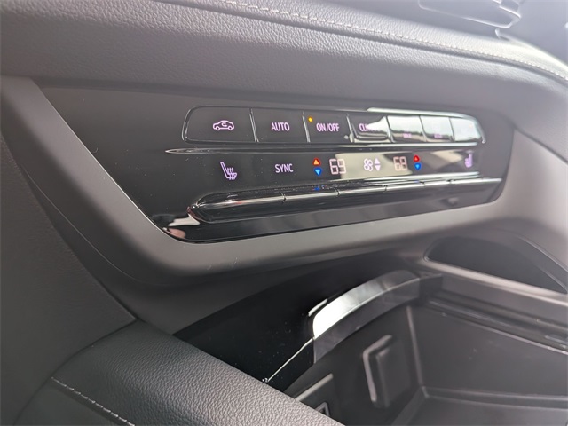 2023 Buick Envision Preferred photo 17