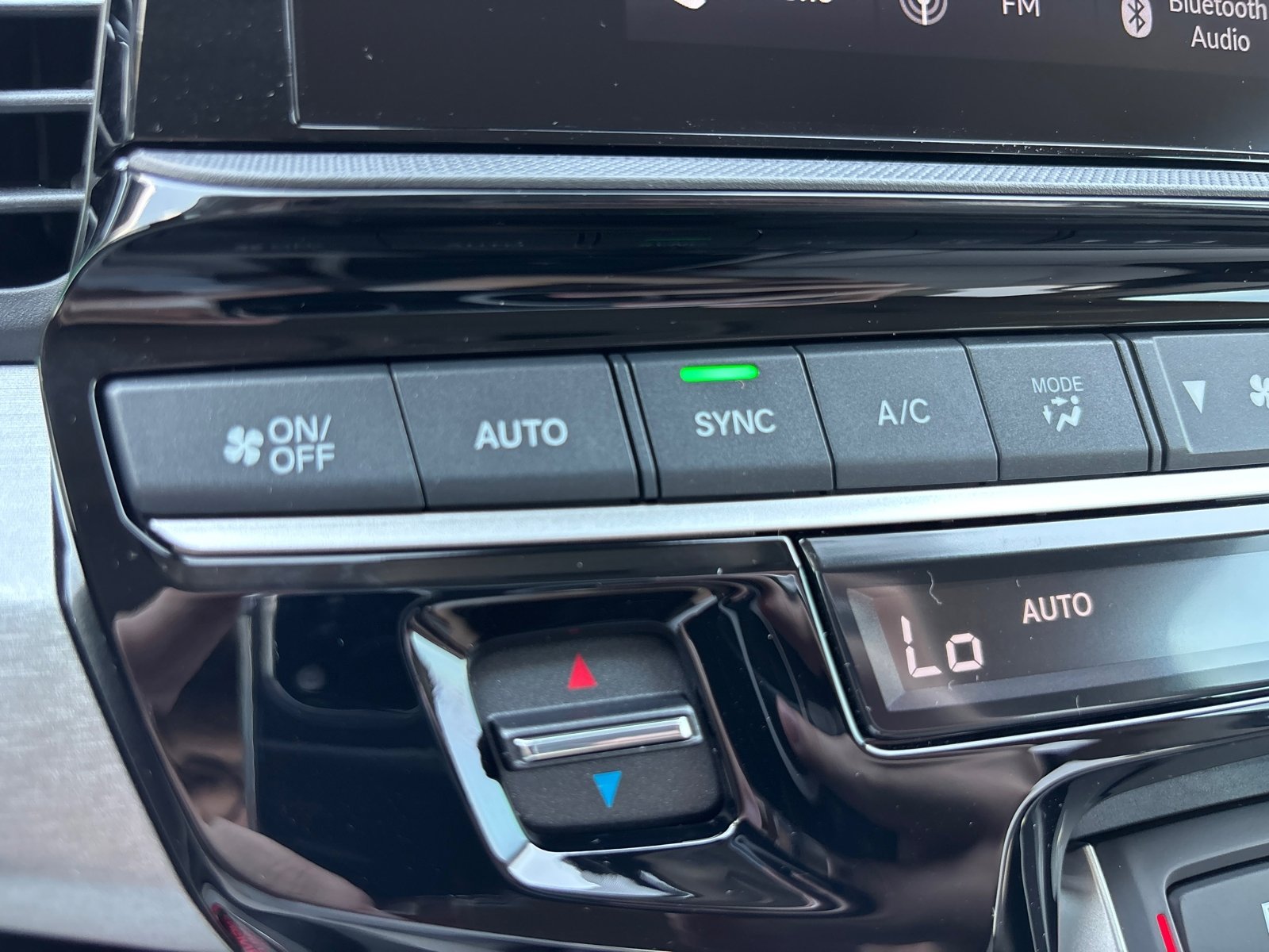 2026 Honda Odyssey EX-L photo 7