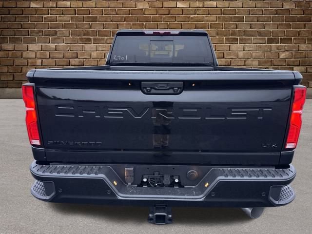 2026 Chevrolet Silverado 2500HD LTZ photo 4