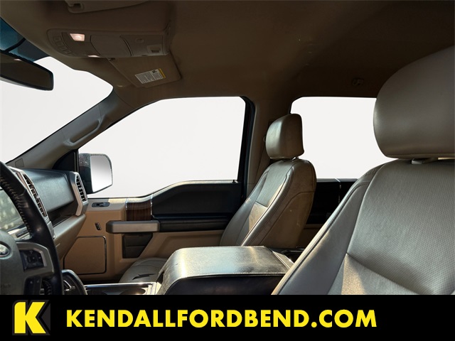 2017 Ford F-150 Lariat photo 3