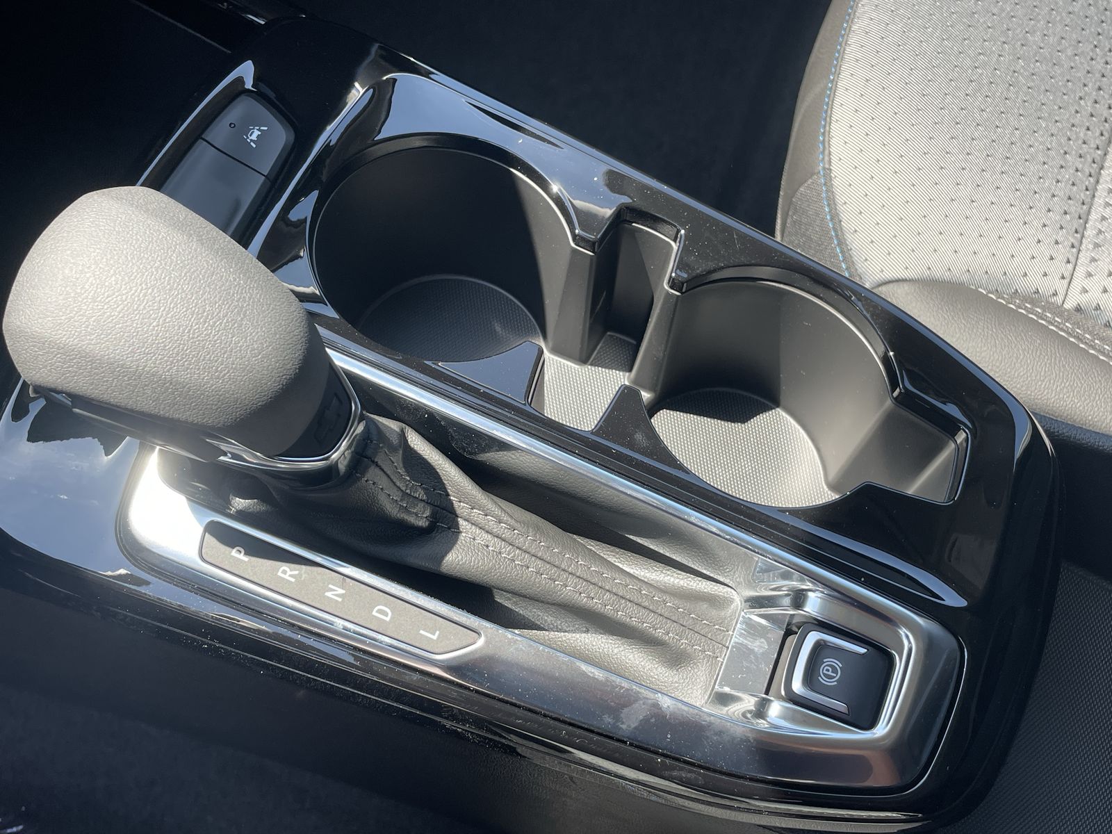 2025 Chevrolet Trax LT photo 15