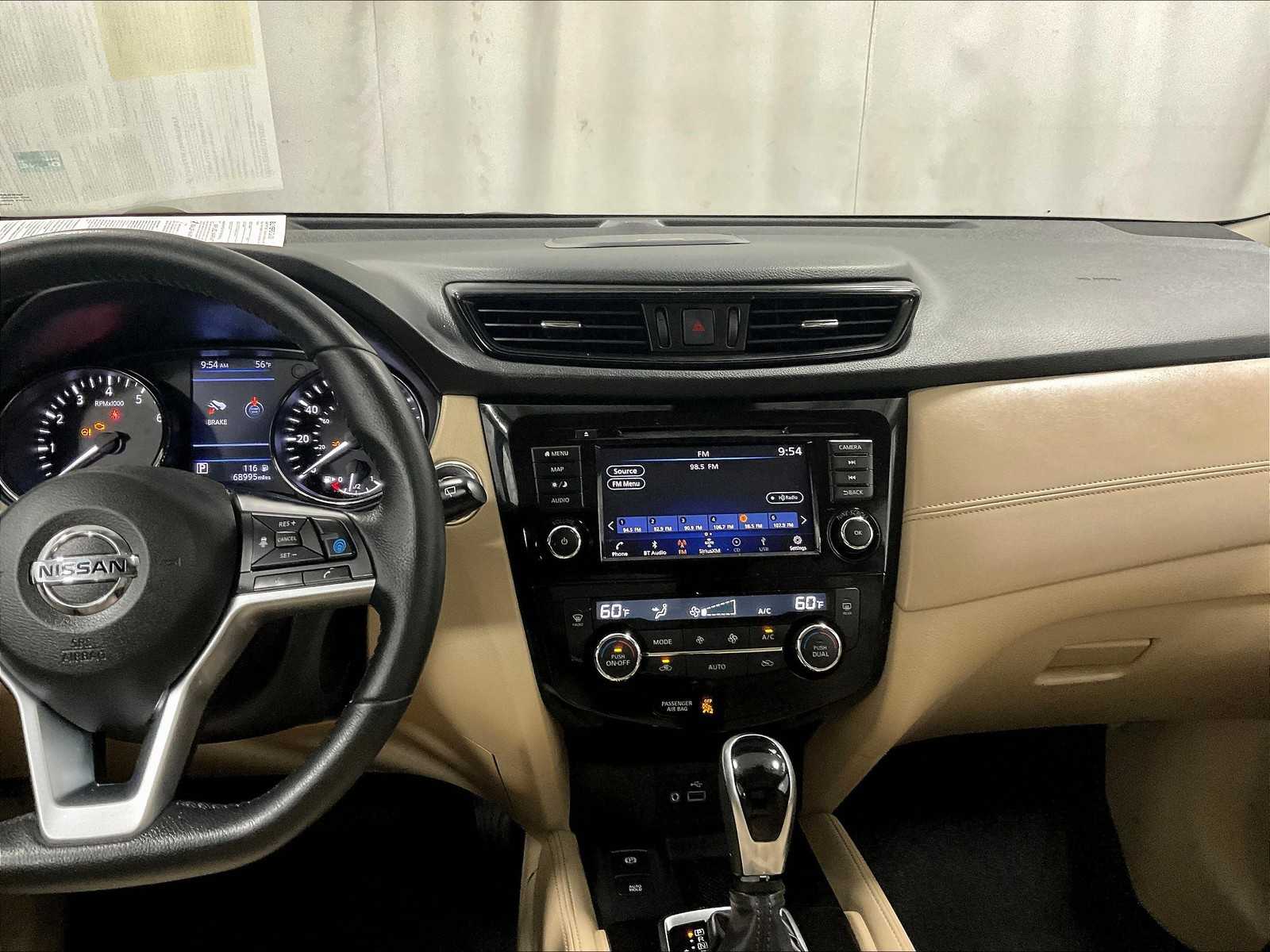2019 Nissan Rogue SL photo 17