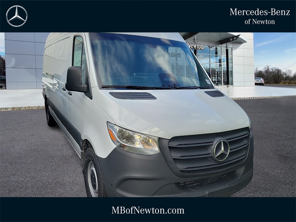 2025 Mercedes-Benz Sprinter Cargo Van Base's photo
