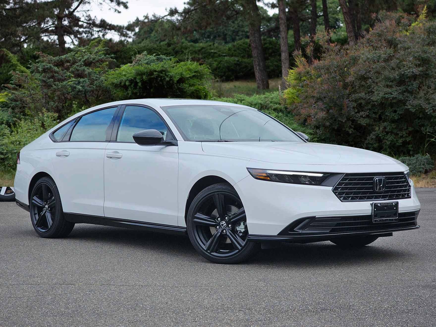 2025 Honda Accord Hybrid Sport-L's photo