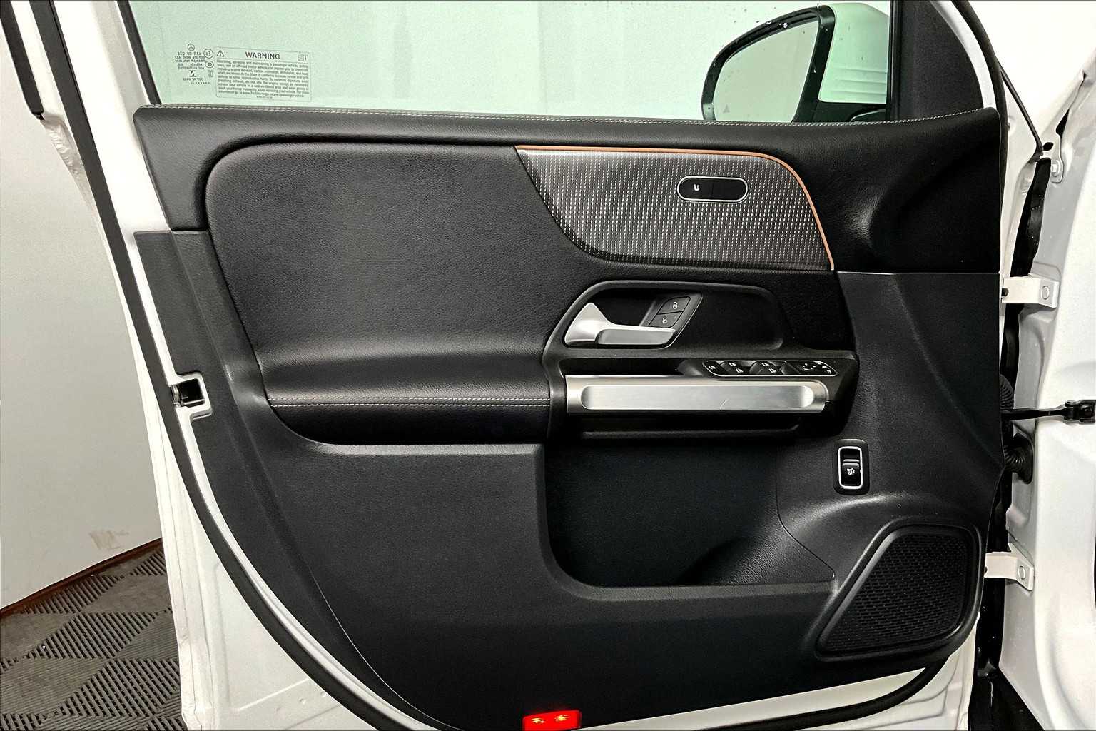 2022 Mercedes Benz GLB 250 4MATIC photo 20