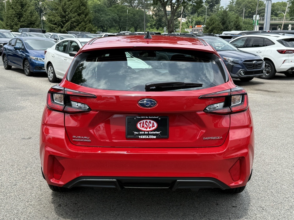2025 Subaru Impreza Base photo 9