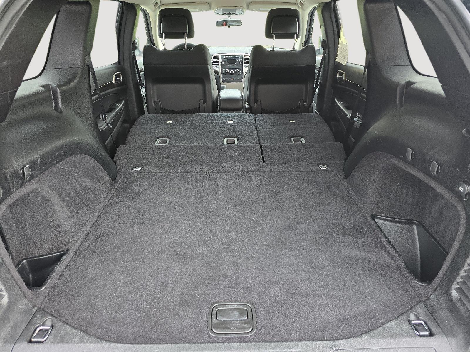 2013 Jeep Grand Cherokee Laredo photo 28