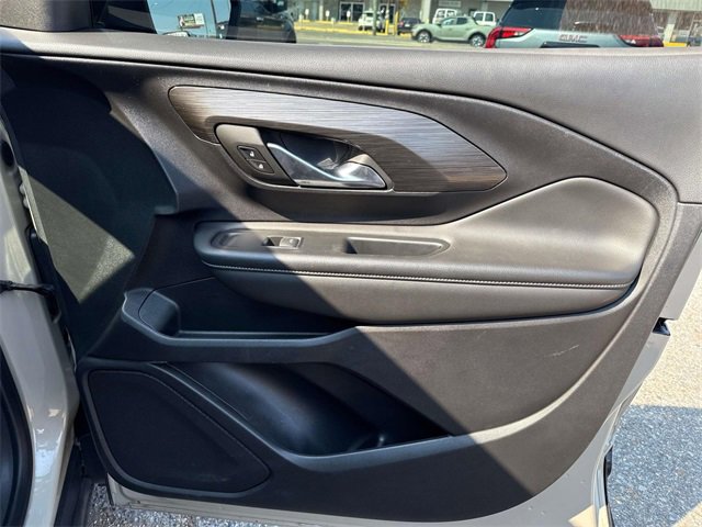2023 Gmc Terrain SLE photo 13
