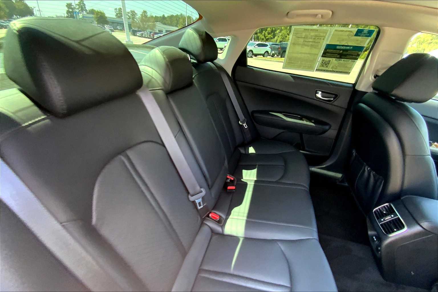 2020 Kia Optima EX Premium photo 17