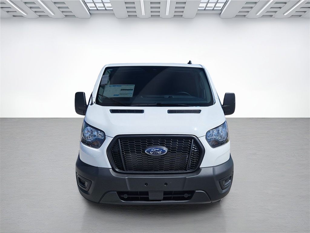 2025 Ford Transit photo 2