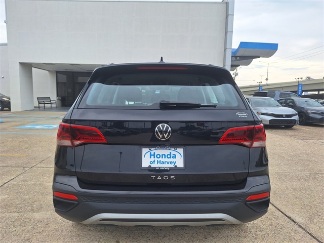 2024 Volkswagen Taos S photo 4