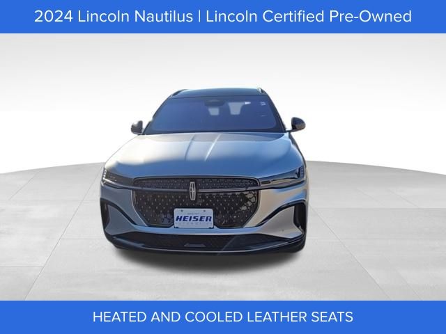 2024 Lincoln Nautilus Reserve photo 3