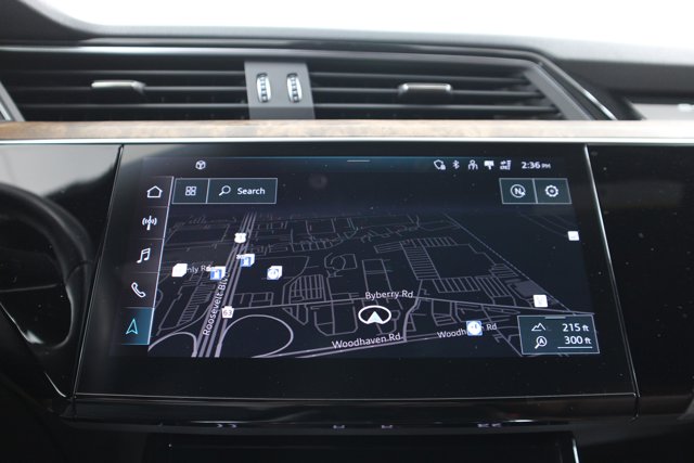 2022 Audi e-tron Premium Plus photo 19