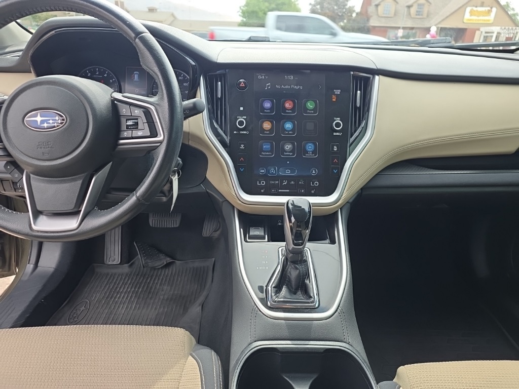 2022 Subaru Outback Premium photo 14