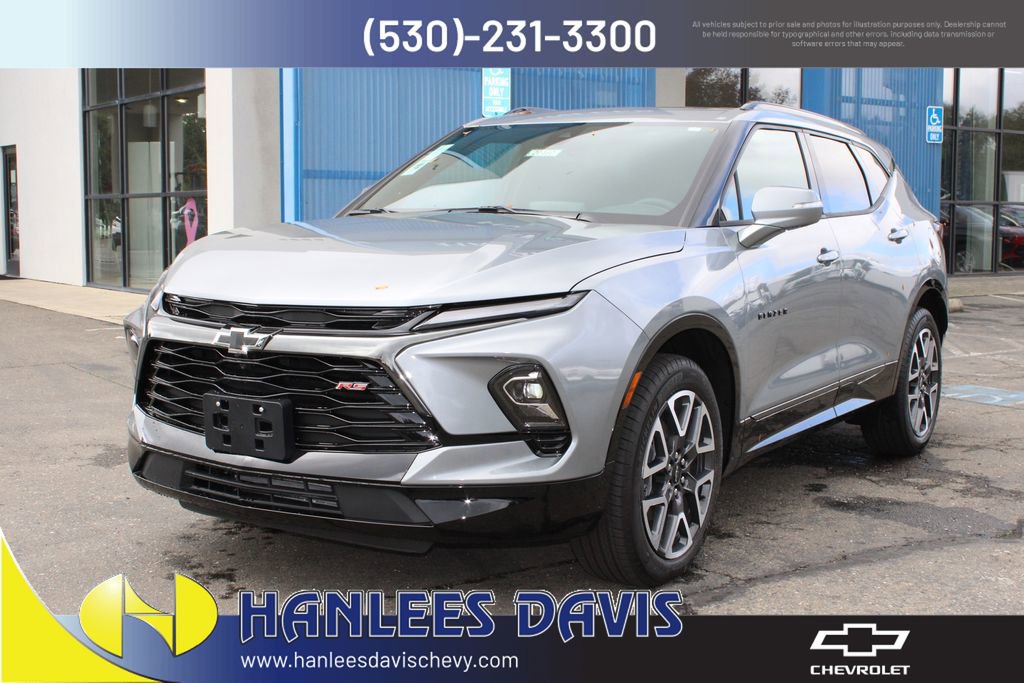 2025 Chevrolet Blazer RS photo 2