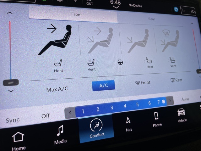2022 Chrysler Pacifica Hybrid Limited photo 27
