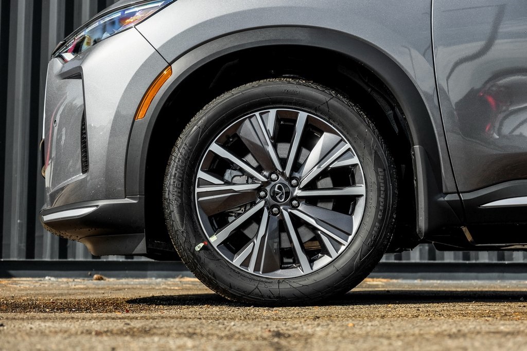 2026 Infiniti QX60 Luxe AWD photo 2