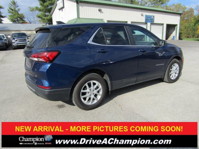 2022 Chevrolet Equinox LT photo 4