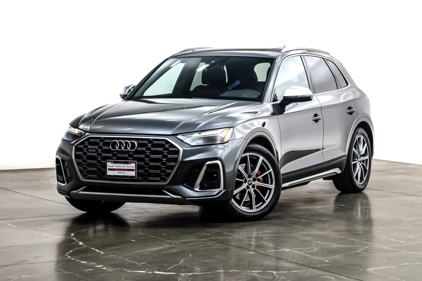 2023 Audi SQ5 Premium Plus's photo