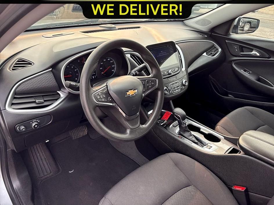 2024 Chevrolet Malibu 1LT photo 11