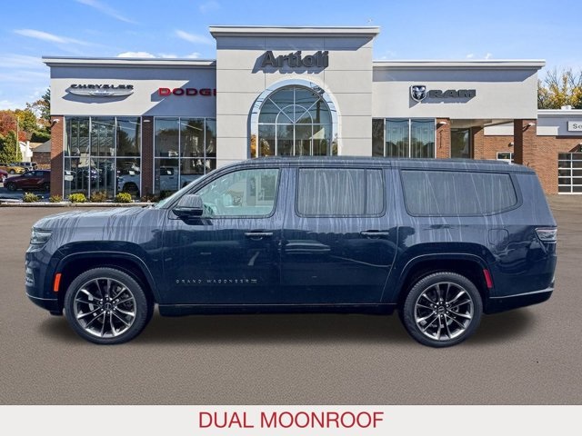 2024 Jeep Grand Wagoneer L III photo 2