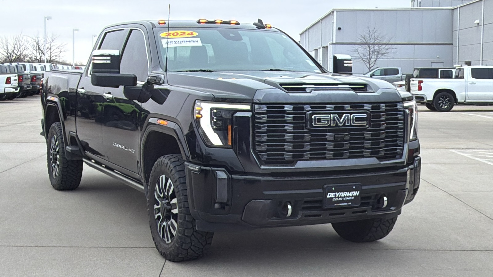2024 GMC Sierra 2500HD Denali Ultimate's photo