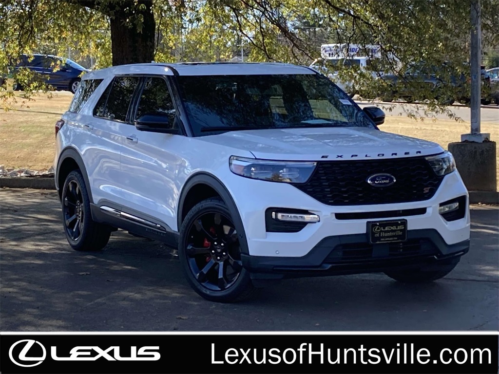 2021 Ford Explorer ST's photo