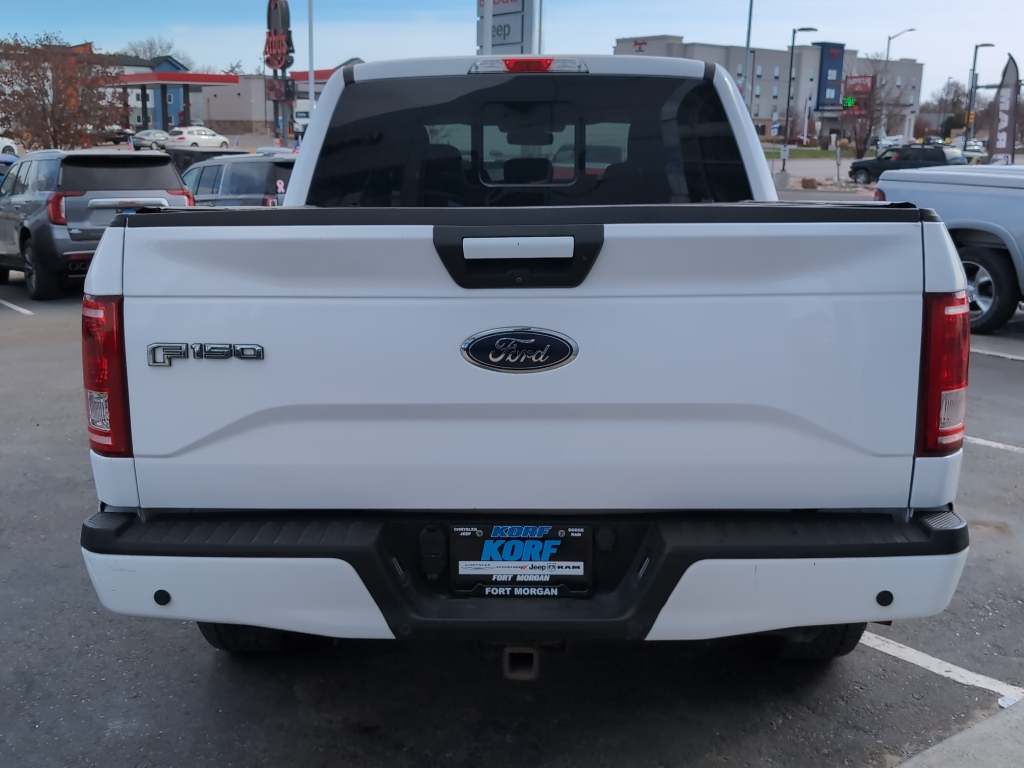 2017 Ford F-150 XLT photo 4