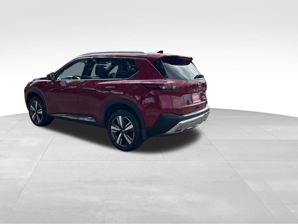 2021 Nissan Rogue Platinum photo 4