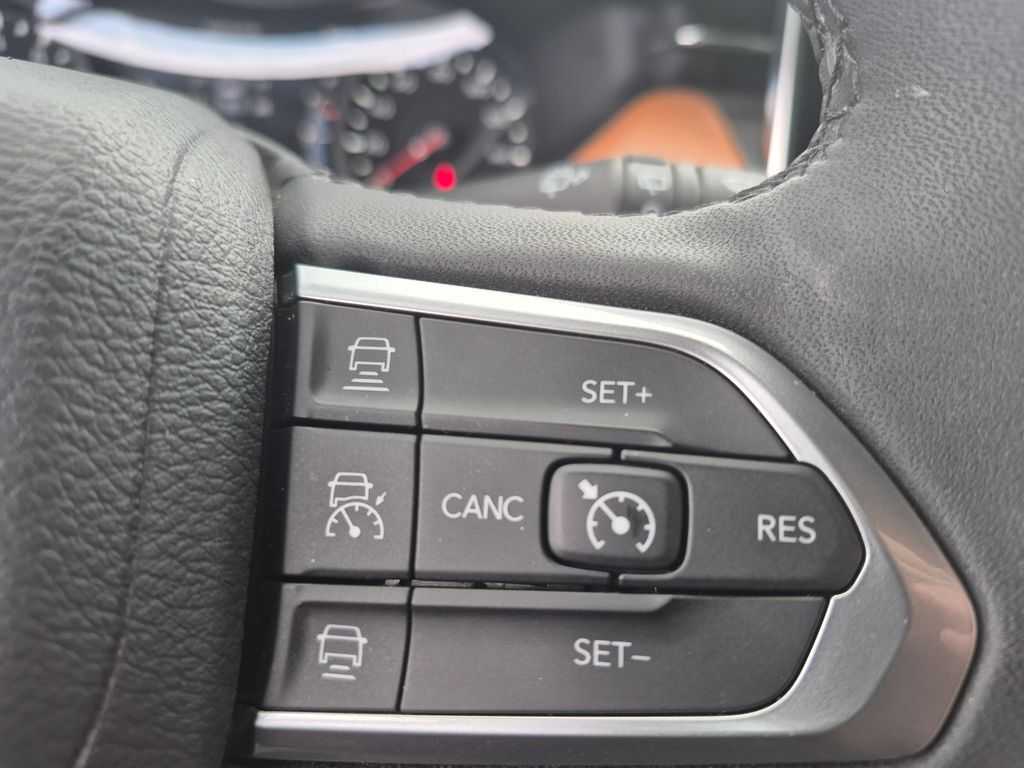 2023 Jeep Compass Limited photo 15