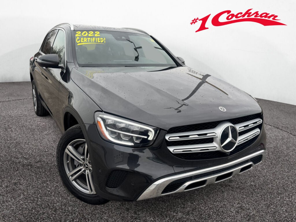 2022 Mercedes-Benz GLC GLC300's photo
