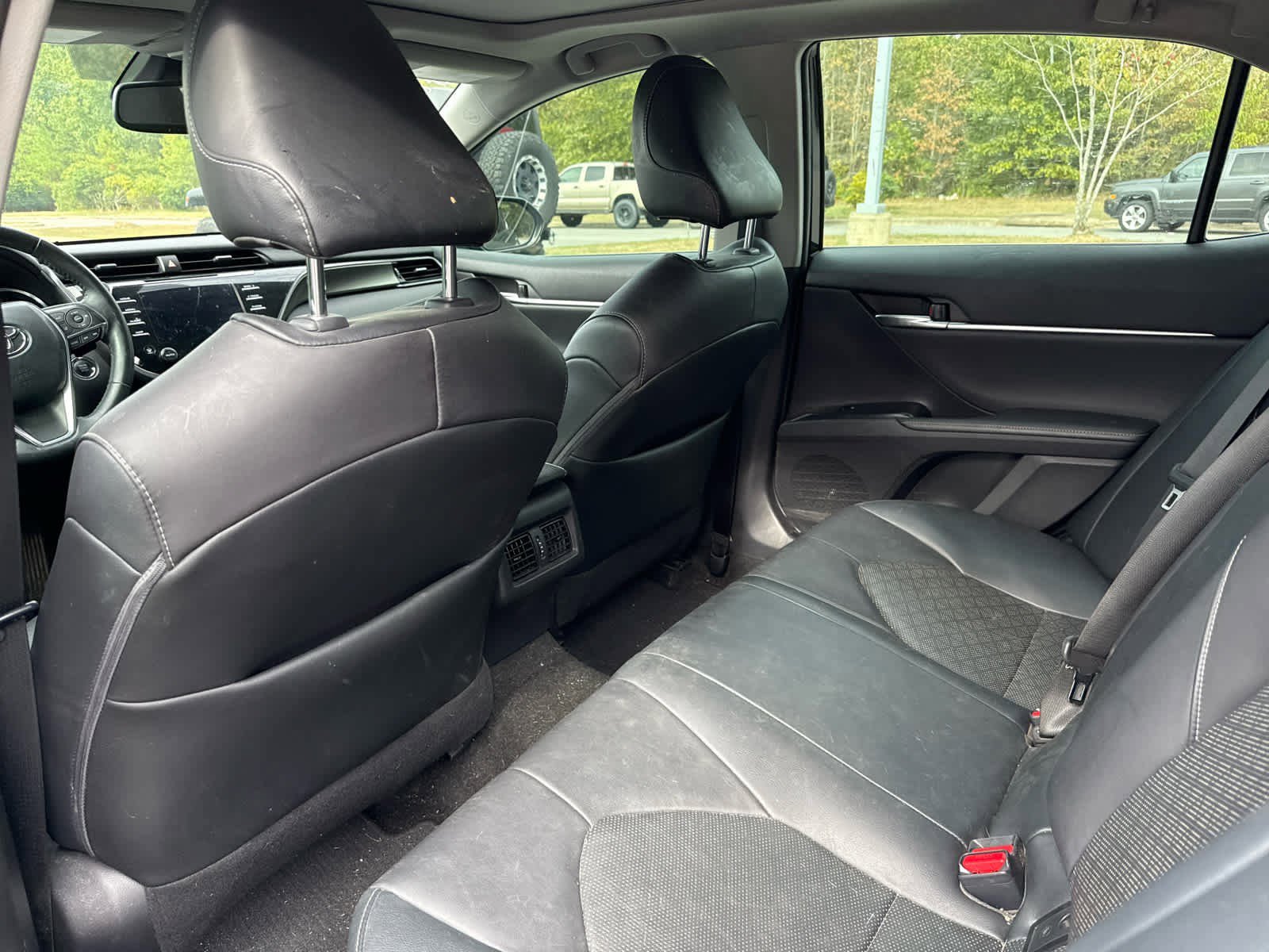 2020 Toyota Camry XSE photo 7