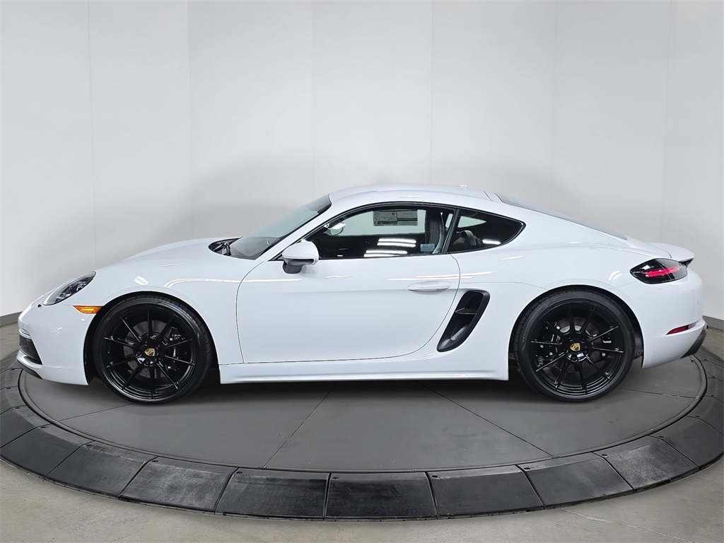 2025 Porsche Cayman GTS 4.0 photo 2