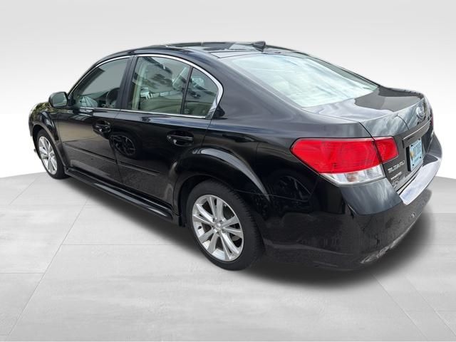 2013 Subaru Legacy 2.5i Limited photo 4