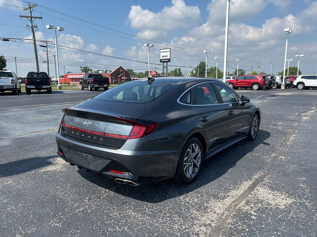 2022 Hyundai Sonata SEL photo 3