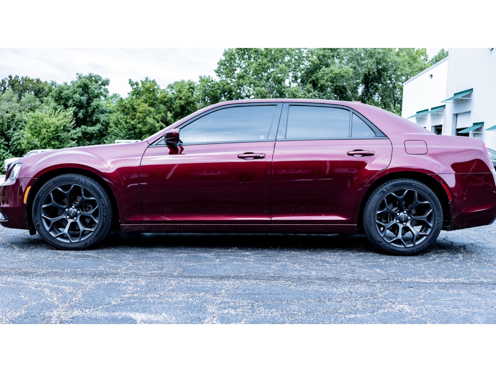 Used 2019 Chrysler 300 S with VIN 2C3CCABG9KH656012 for sale in Kansas City
