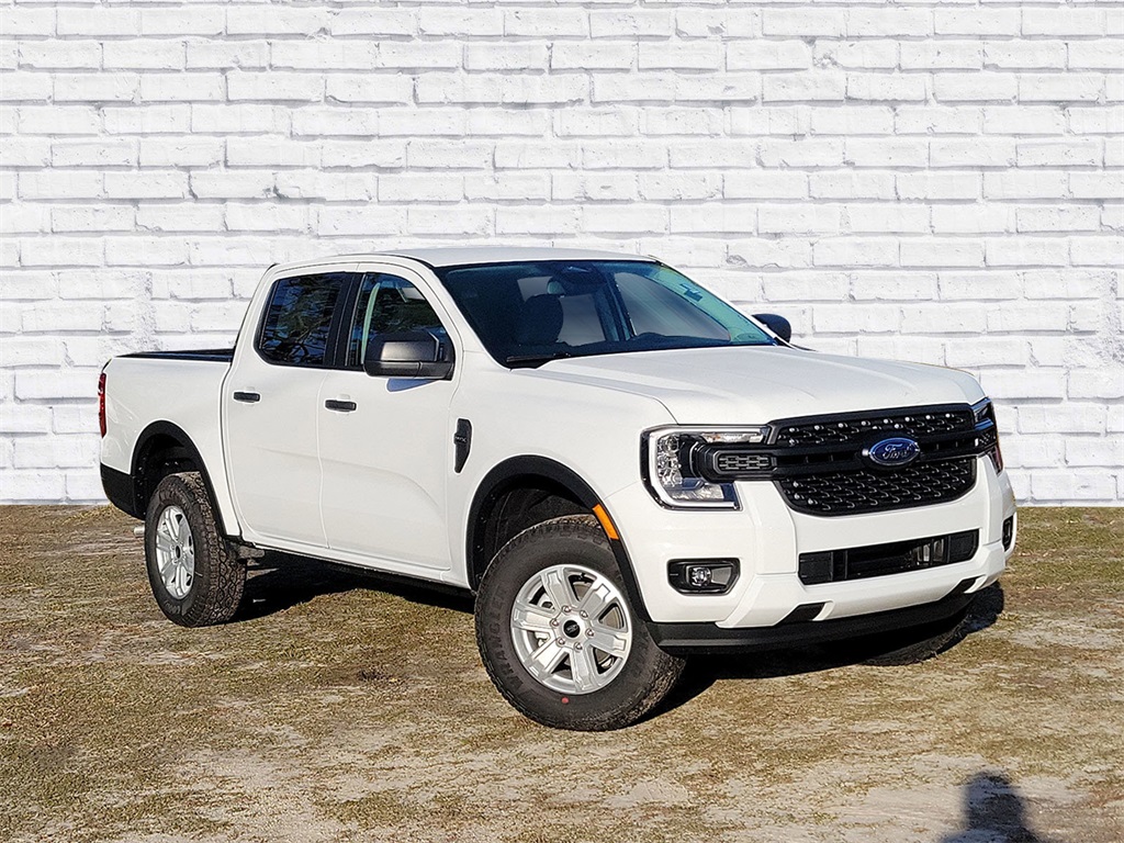 2025 Ford Ranger XL's photo